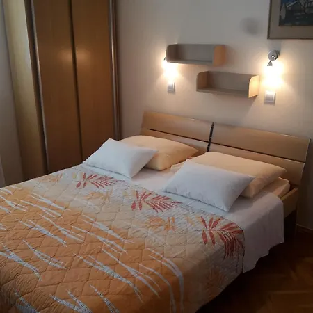 Apartments Kurtic Makarska Room photo